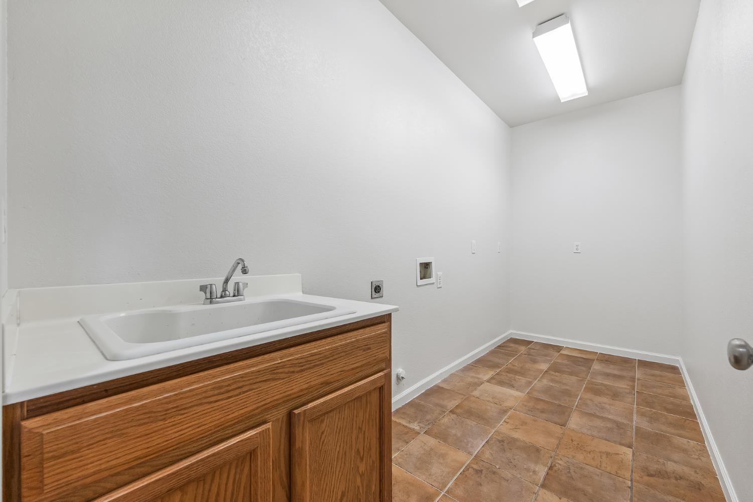 1804 Rancho Encantado court, Modesto, CA 95358