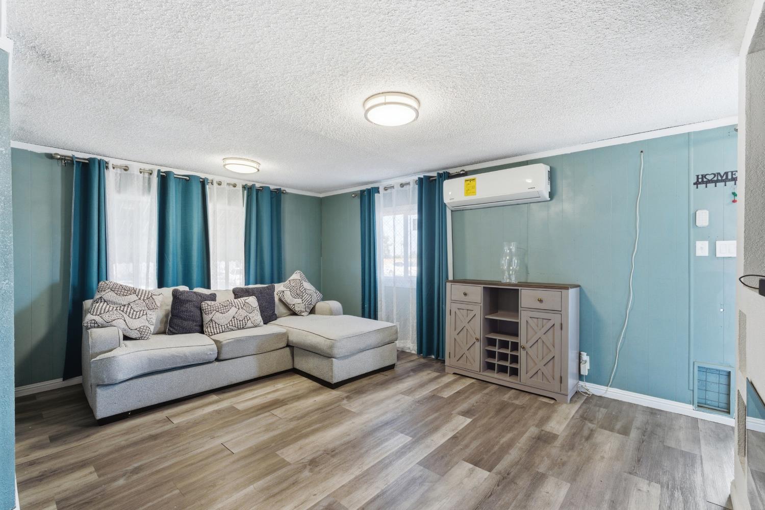 12846 W lacey Blvd #33, Hanford, CA 93230