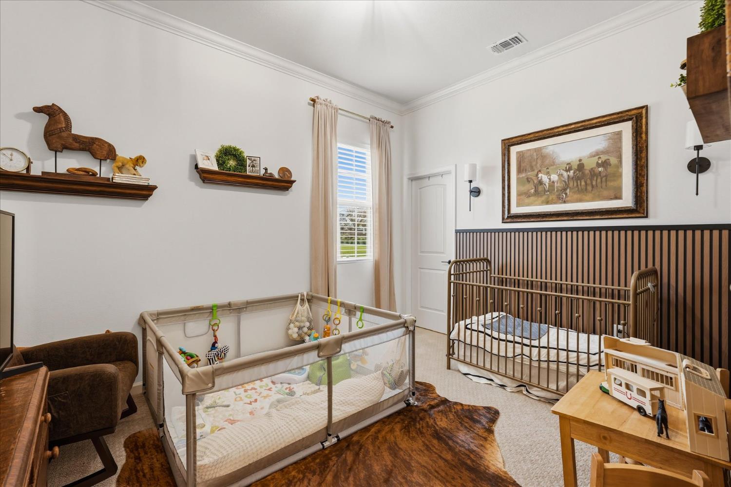 668 Rock Crest Ave, Madera, CA 93636