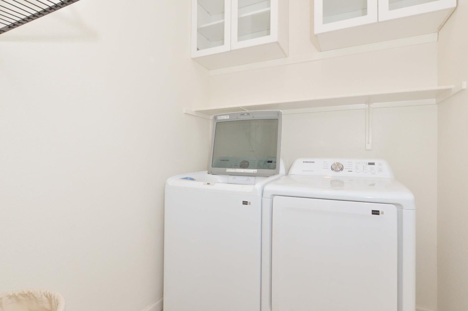 668 Rock Crest Ave, Madera, CA 93636