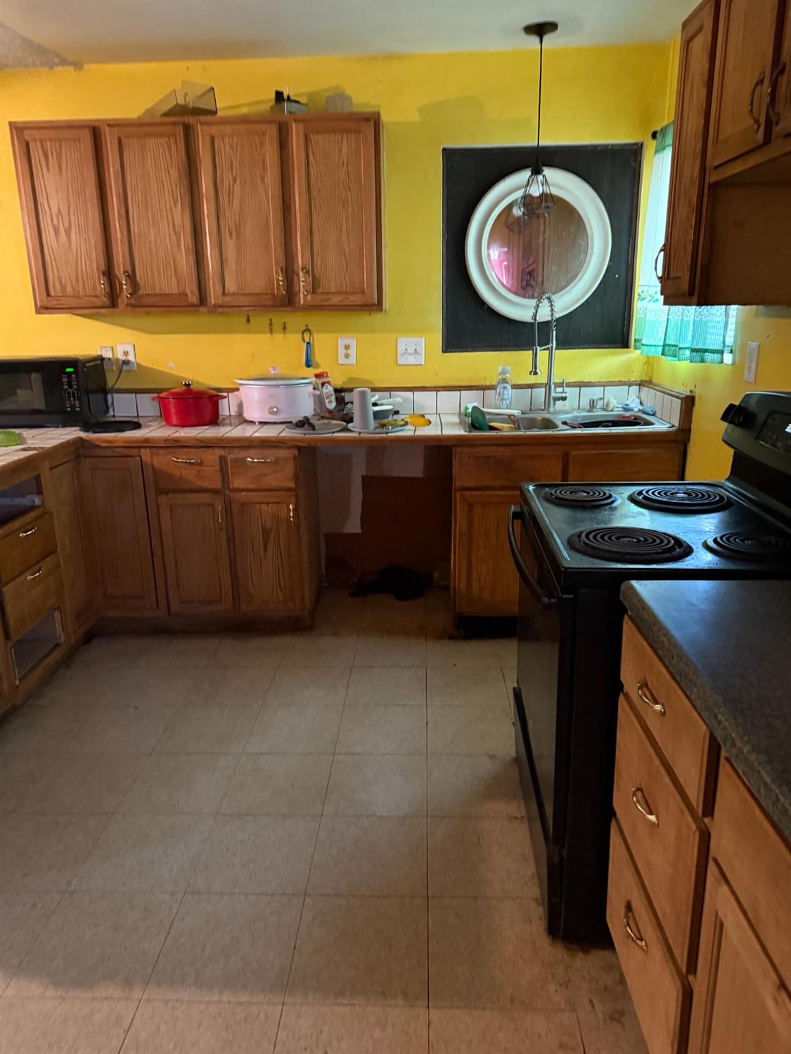 7281 N College Ave, Pinedale, CA 93650