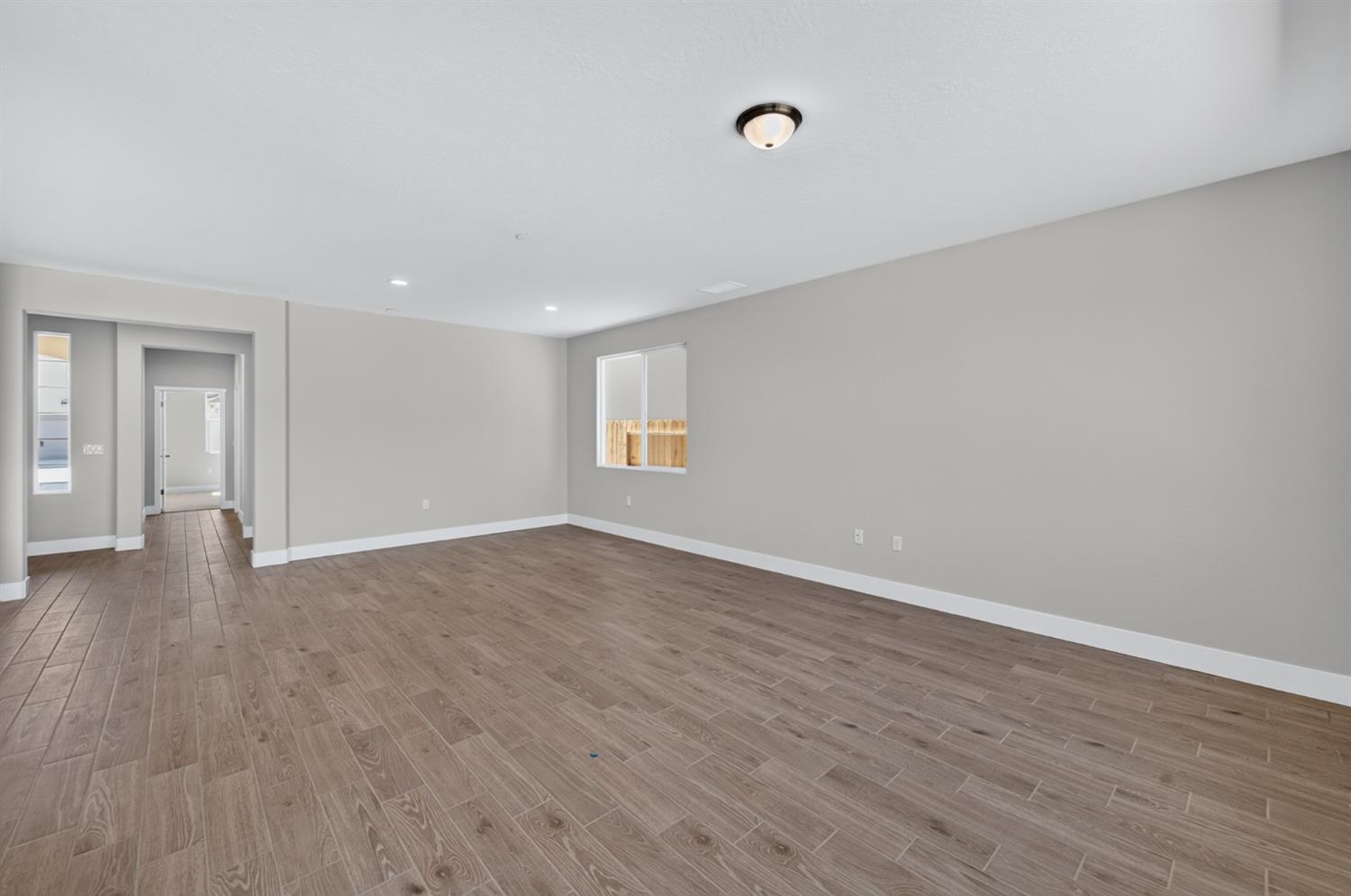 966 Peters Rd S, Madera, CA 93636