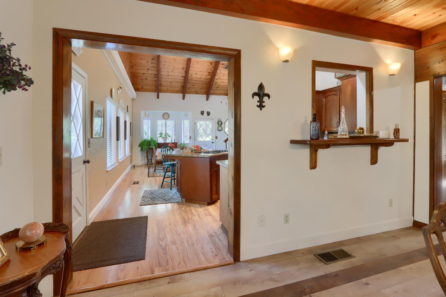 36575 Mudge Ranch Rd, Coarsegold, CA 93614