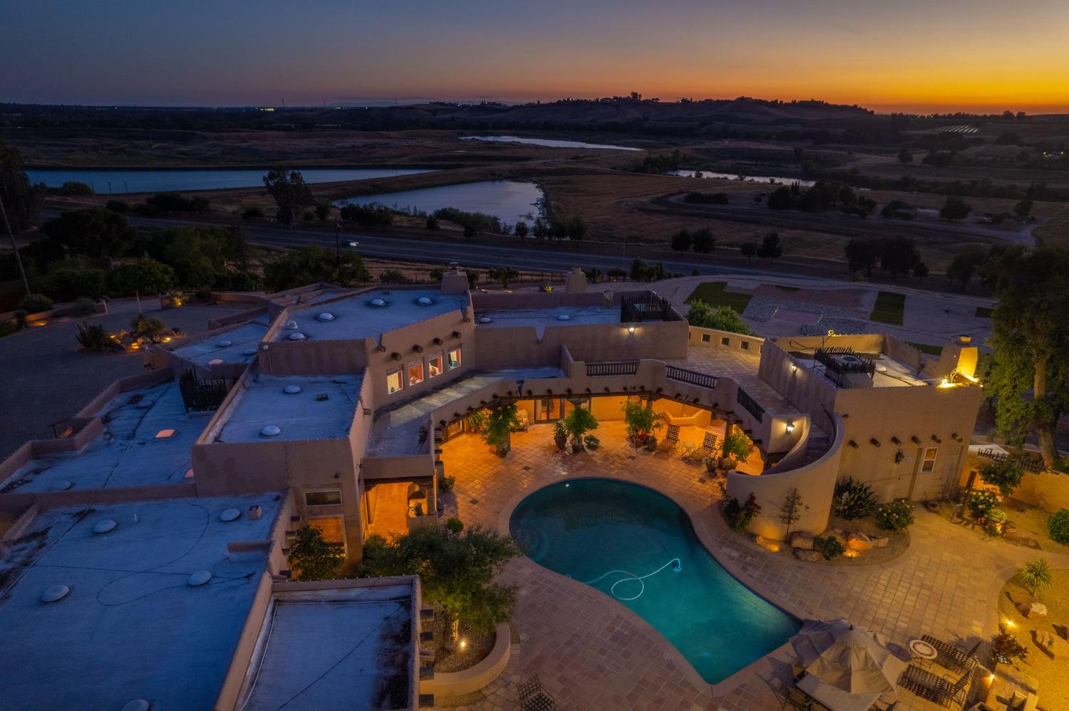 15516 N Friant Rd, Friant, CA 93626