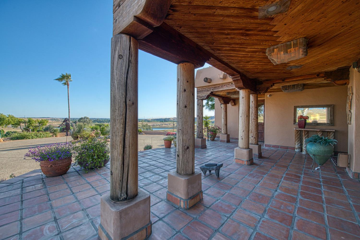 15516 N Friant Rd, Friant, CA 93626