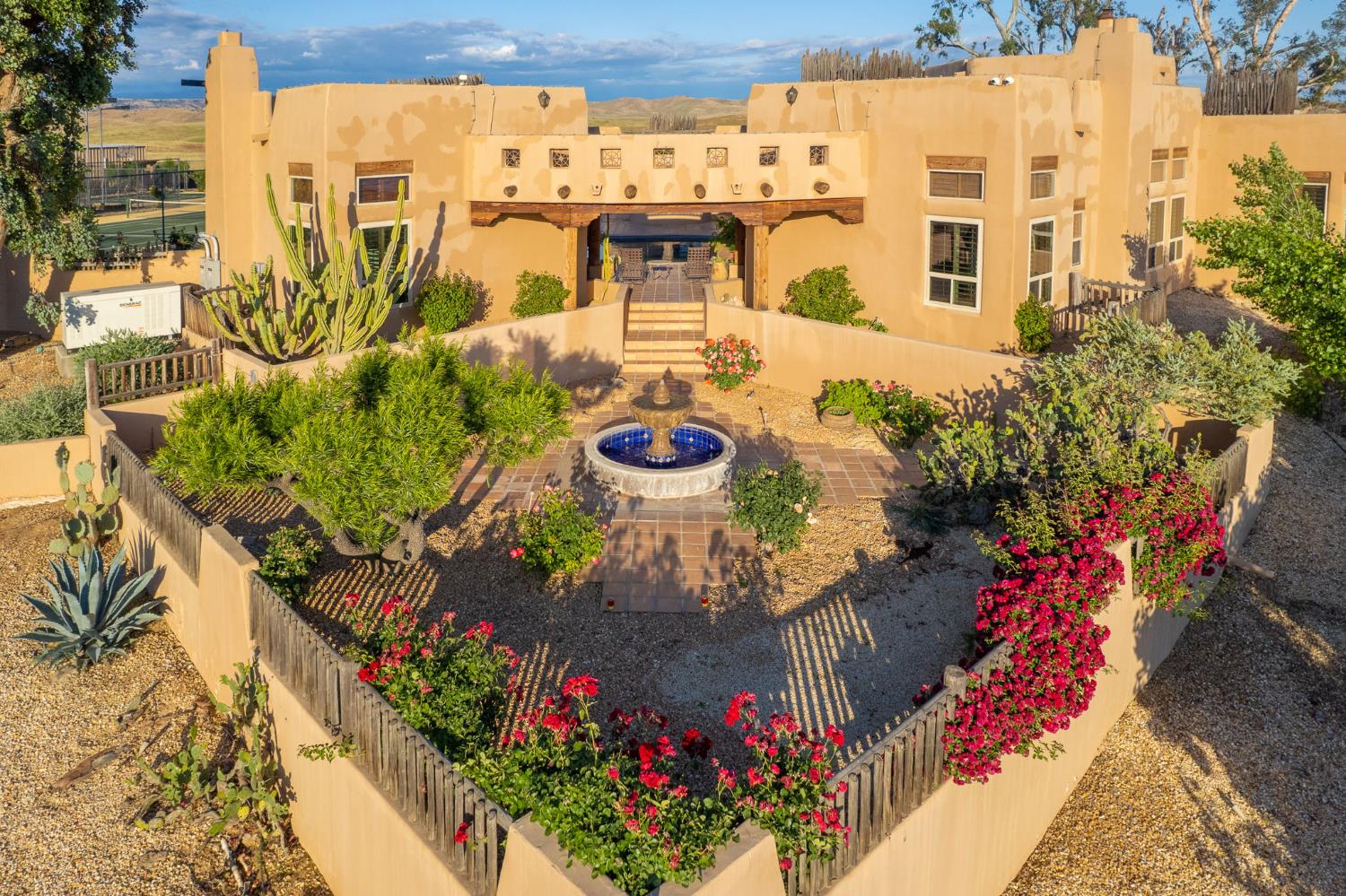 15516 N Friant Rd, Friant, CA 93626