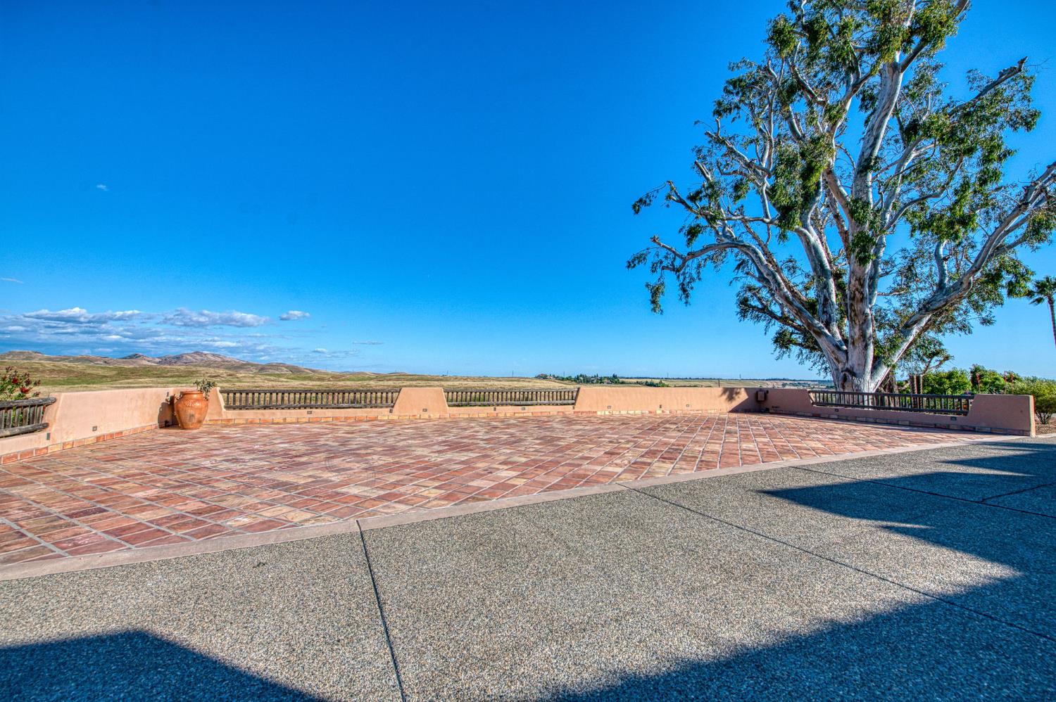 15516 N Friant Rd, Friant, CA 93626