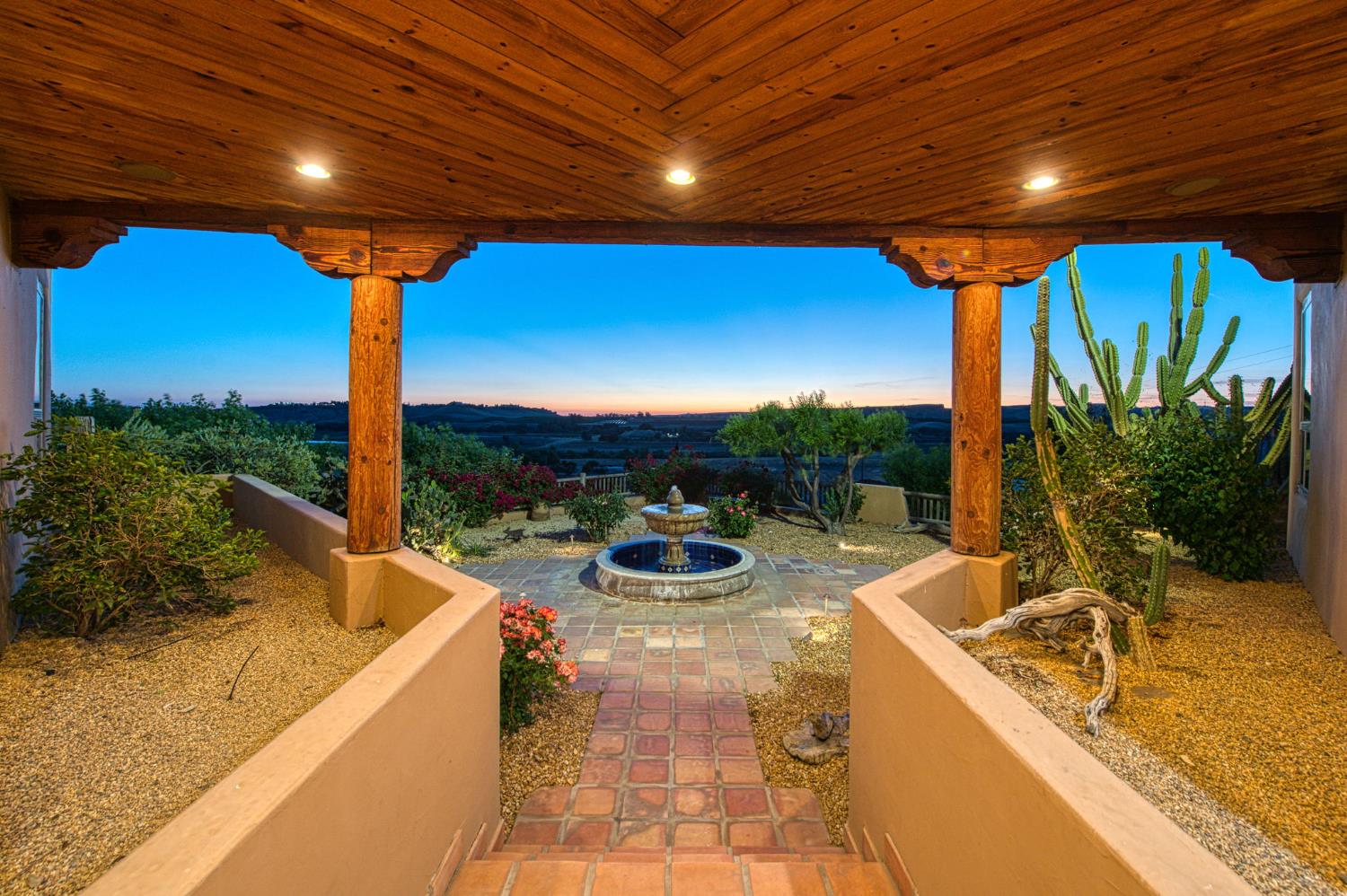 15516 N Friant Rd, Friant, CA 93626