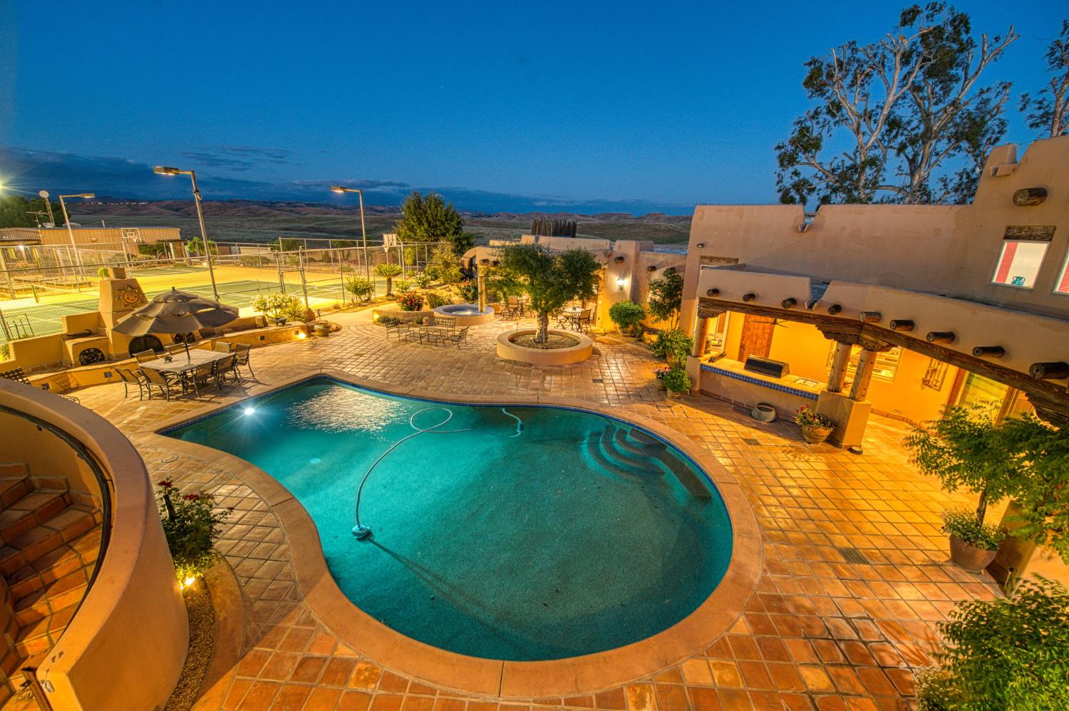 15516 N Friant Rd, Friant, CA 93626