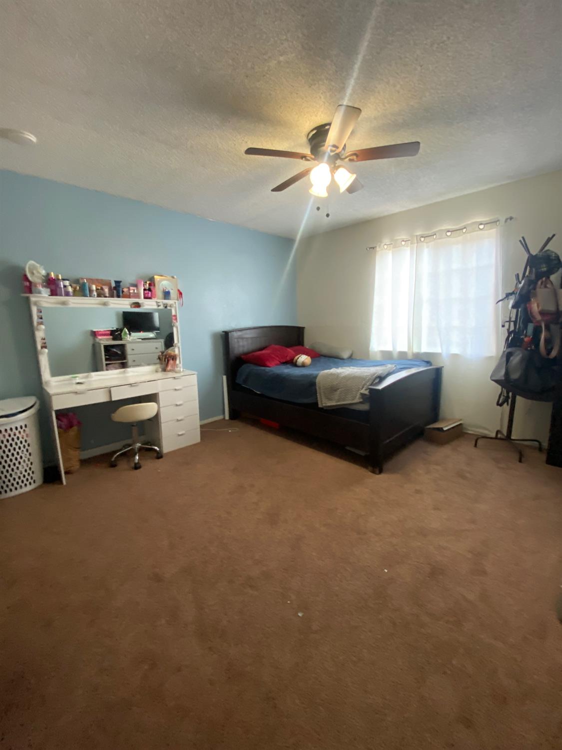 333 E Linden, Reedley, CA 93654