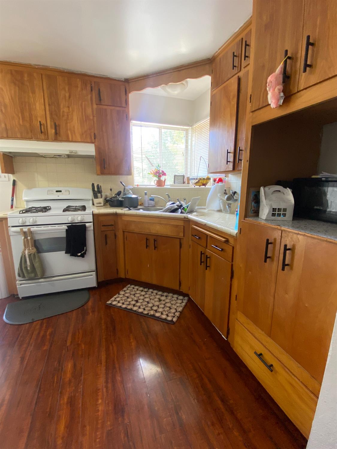 333 E Linden, Reedley, CA 93654