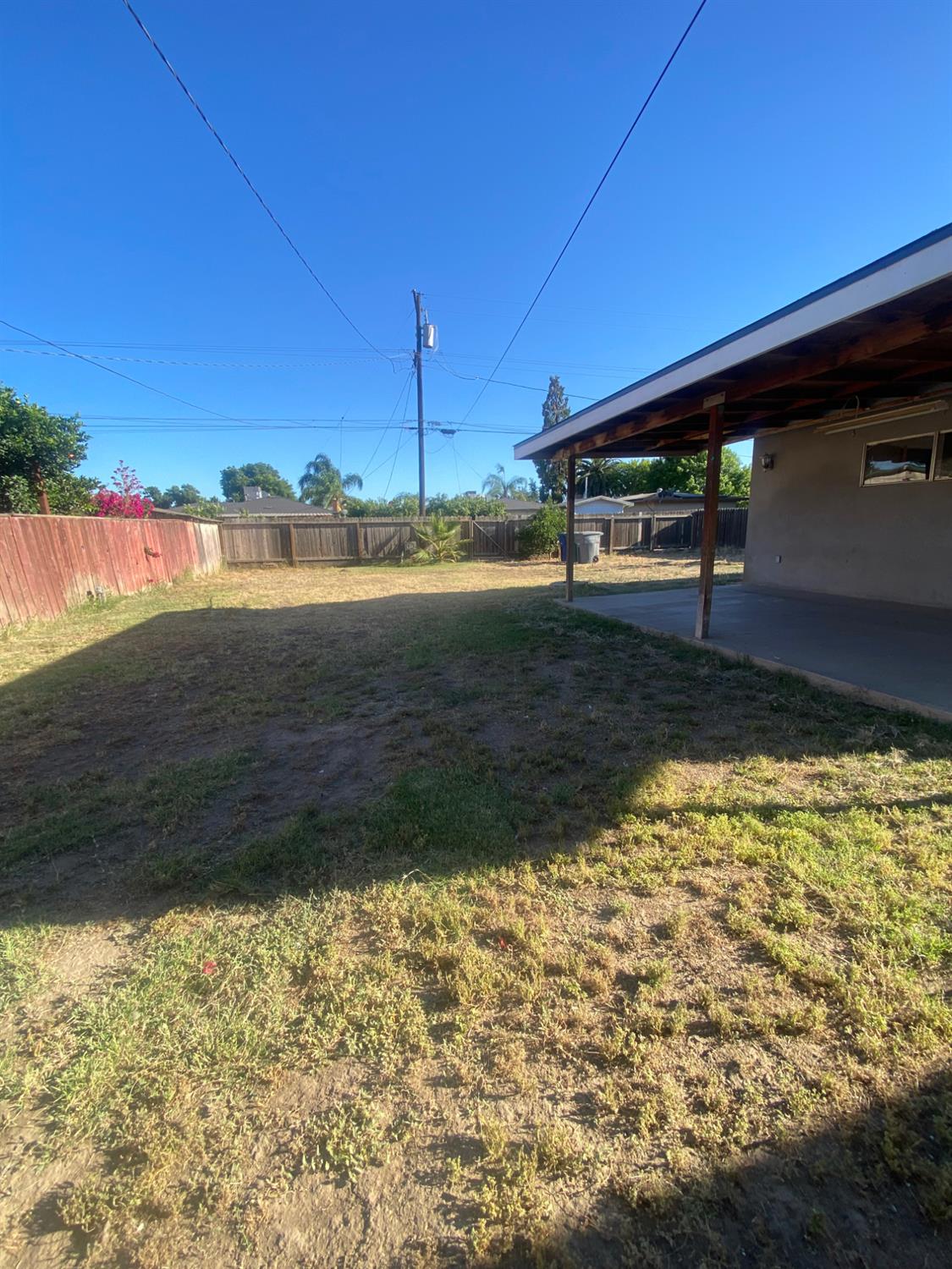 333 E Linden, Reedley, CA 93654