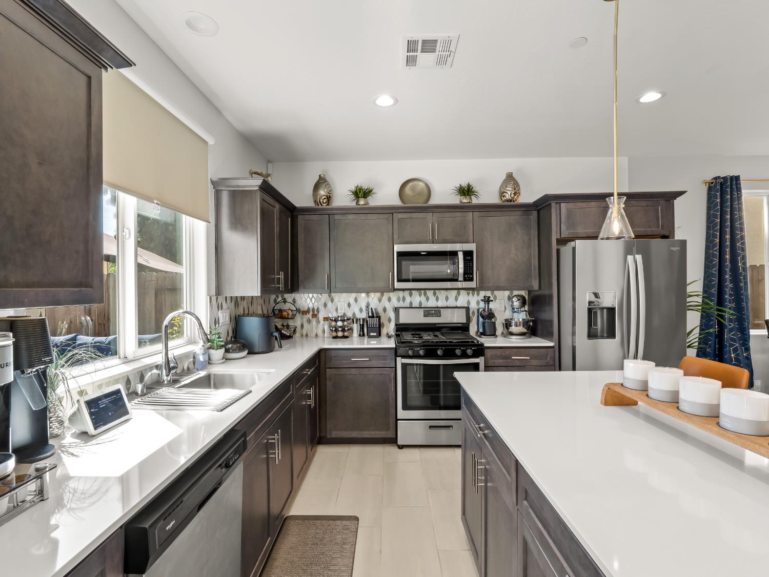 4198 N Reed Ave, Fresno, CA 93723