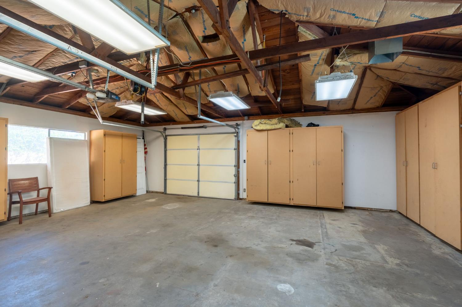 1027 W Rialto Ave, Fresno, CA 93705