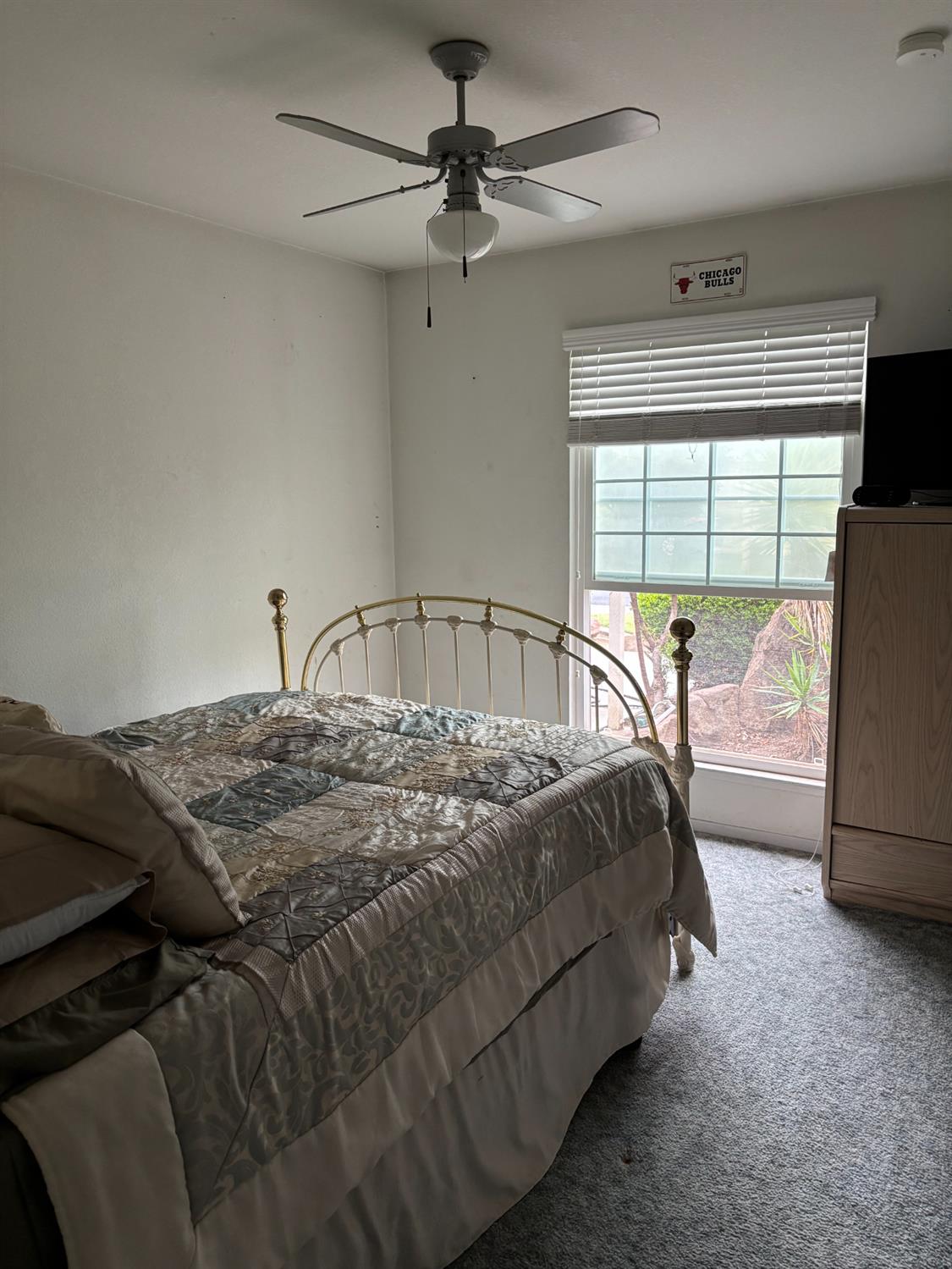 295 W Swift Ave, Clovis, CA 93612