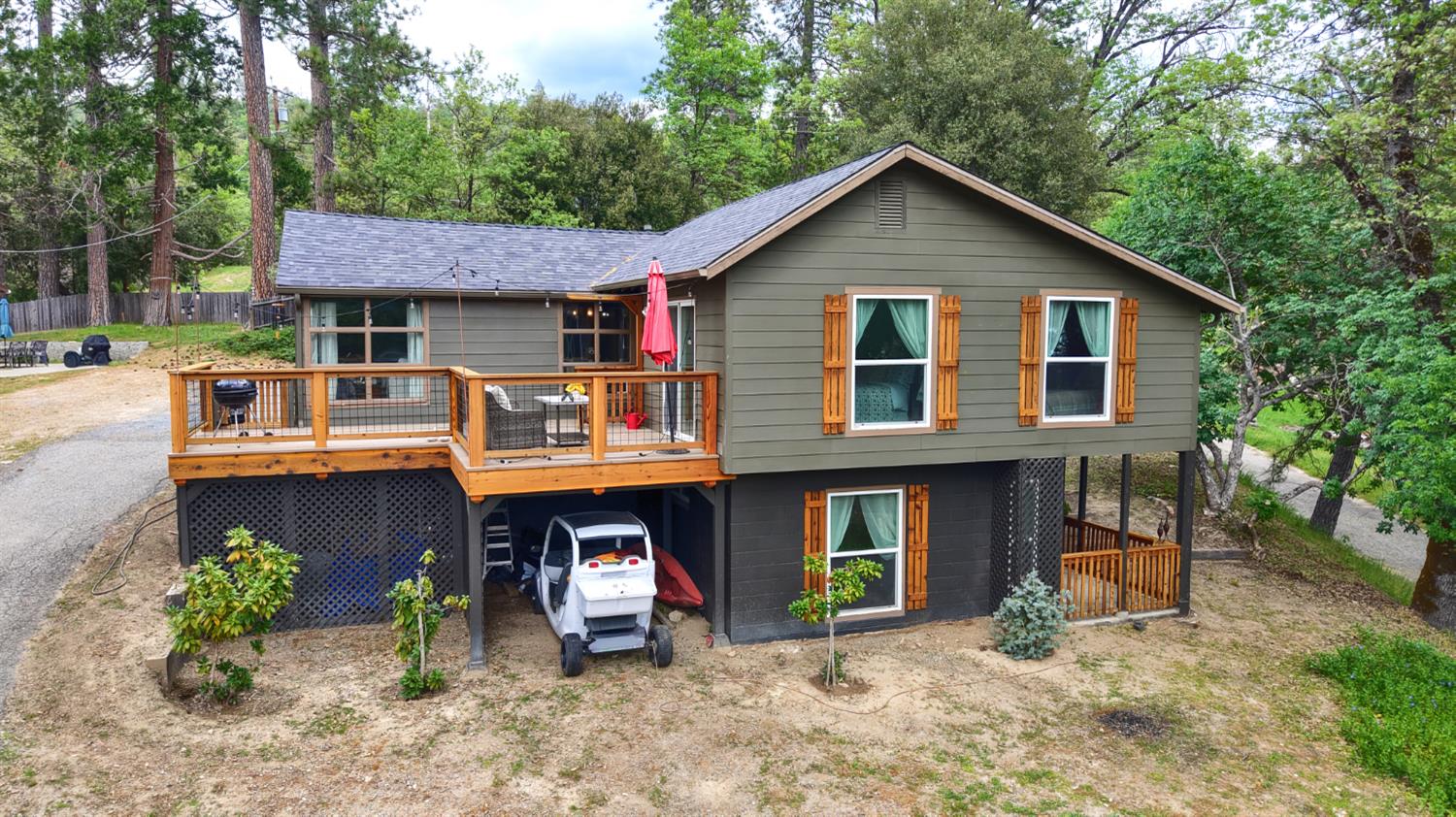 53213 Road 432, Bass Lake, CA 93604