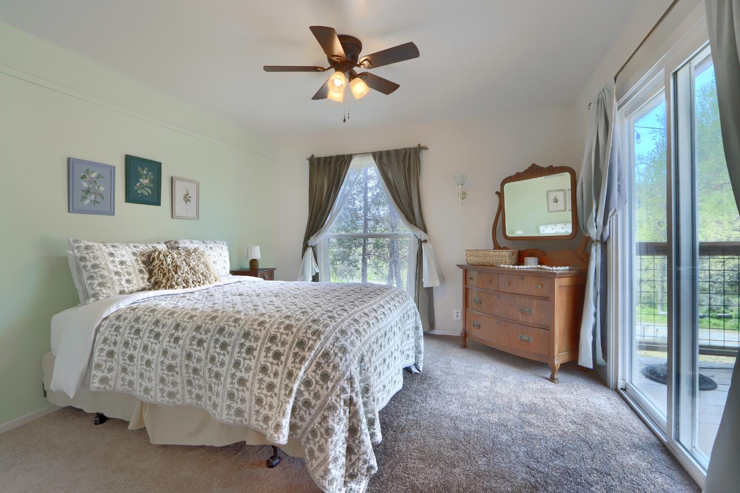 53213 Road 432, Bass Lake, CA 93604