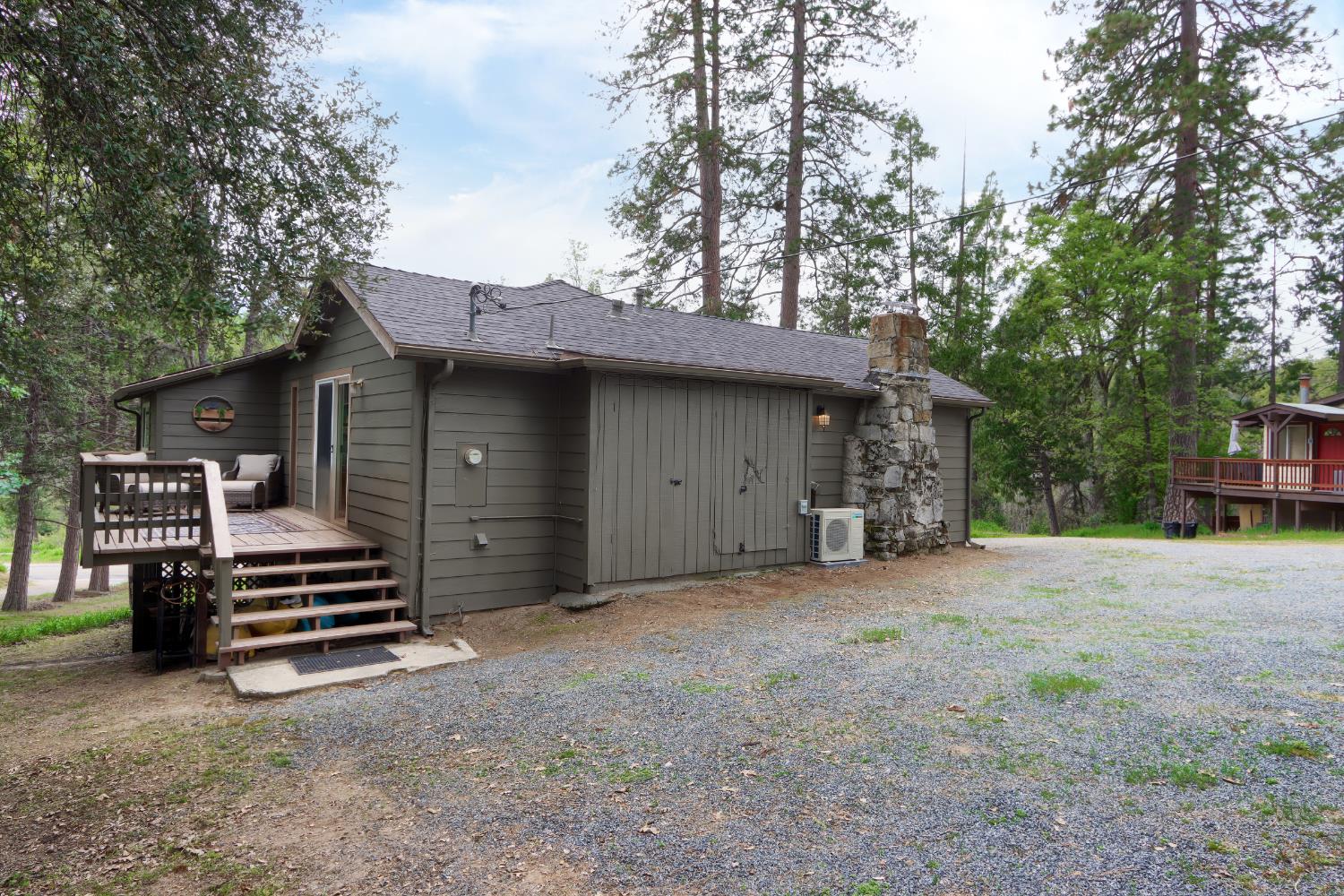 53213 Road 432, Bass Lake, CA 93604