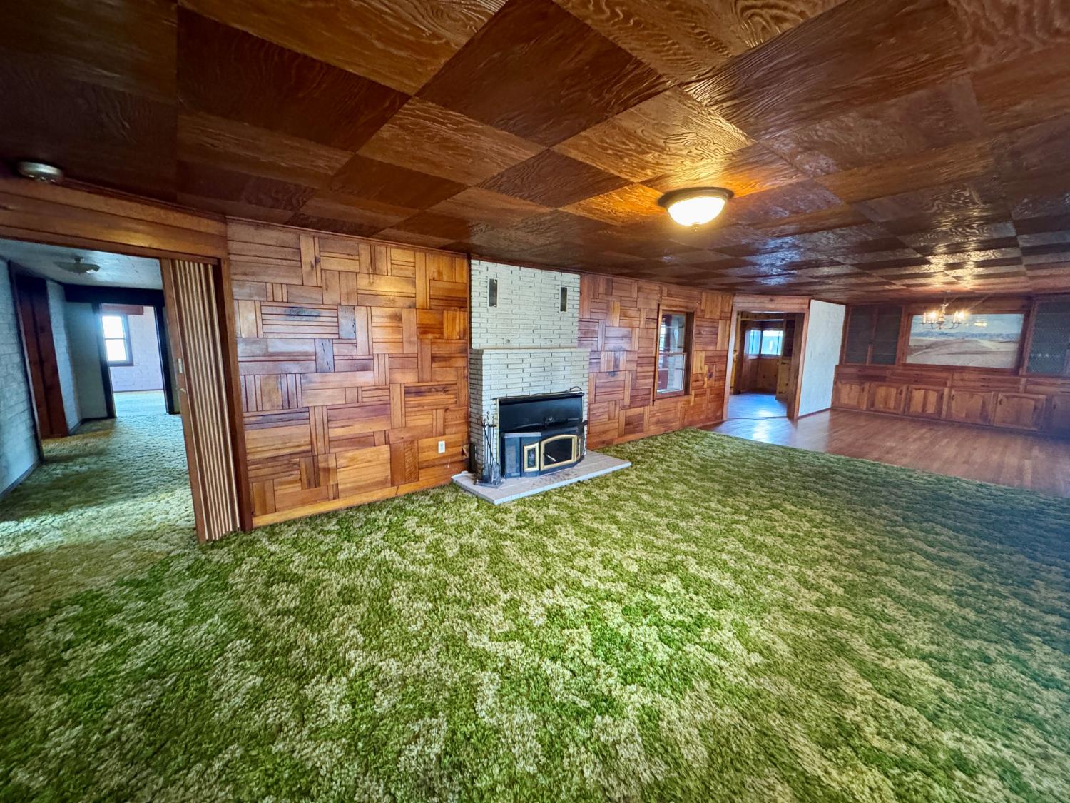 15326 S Dickenson Ave, Riverdale, CA 93656