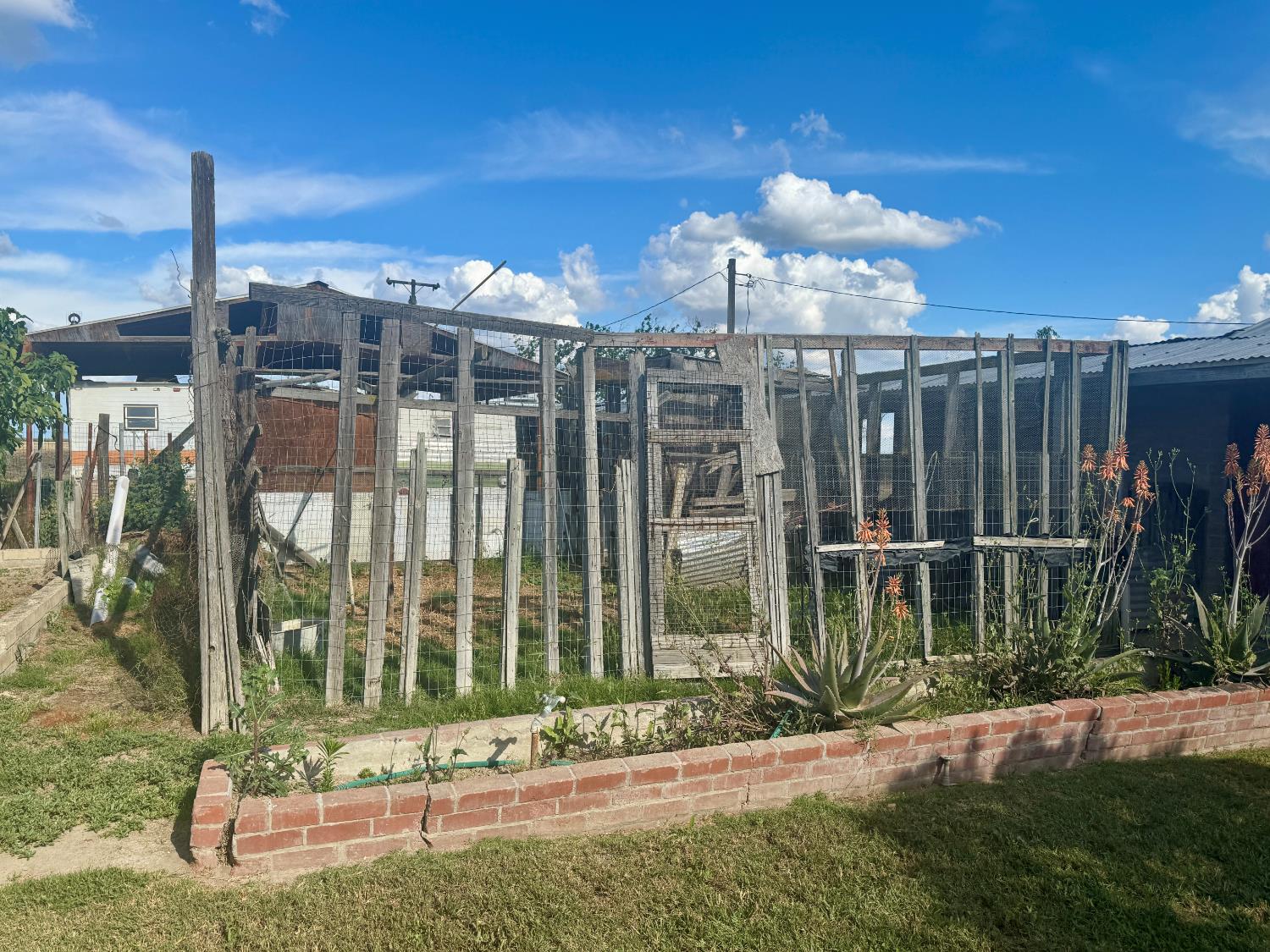 15326 S Dickenson Ave, Riverdale, CA 93656