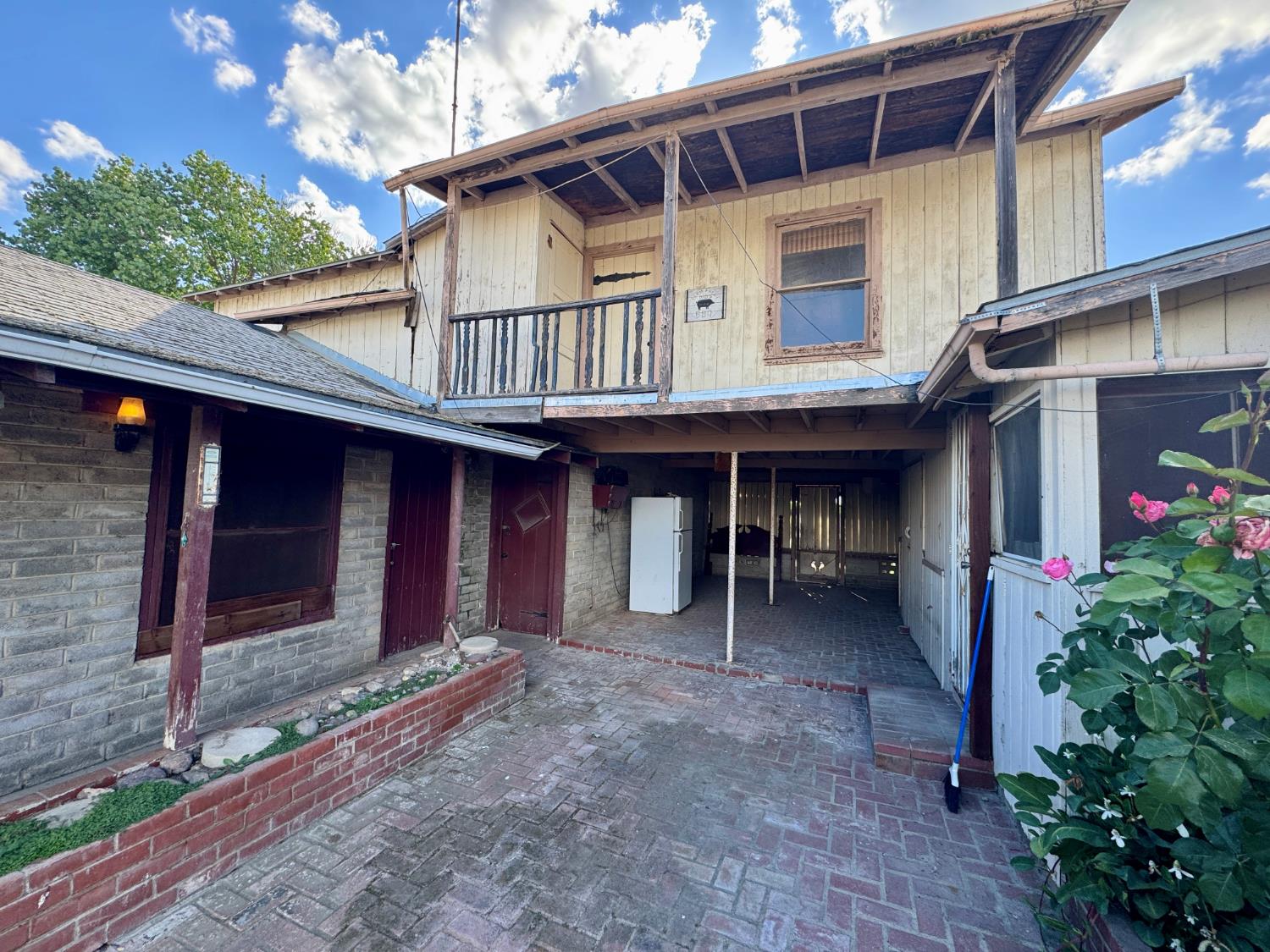 15326 S Dickenson Ave, Riverdale, CA 93656