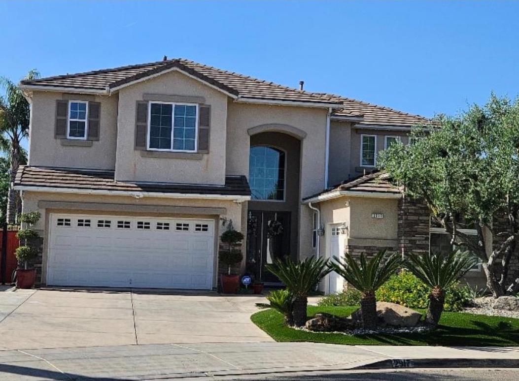 2917 E Trenton Ave, Fresno, CA 93720