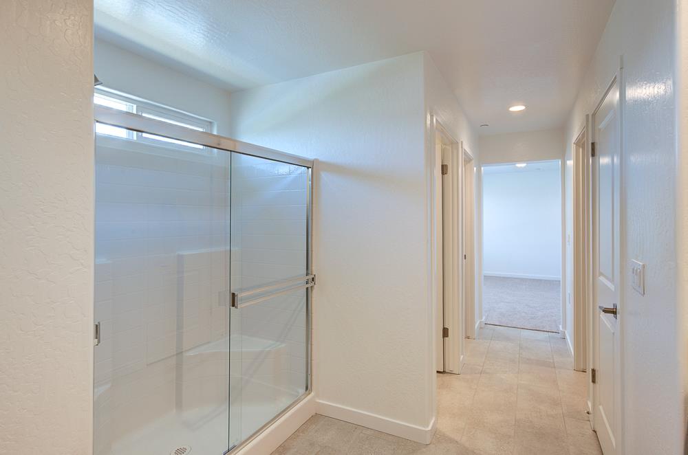 291 Lucas Ave S, Madera, CA 93636