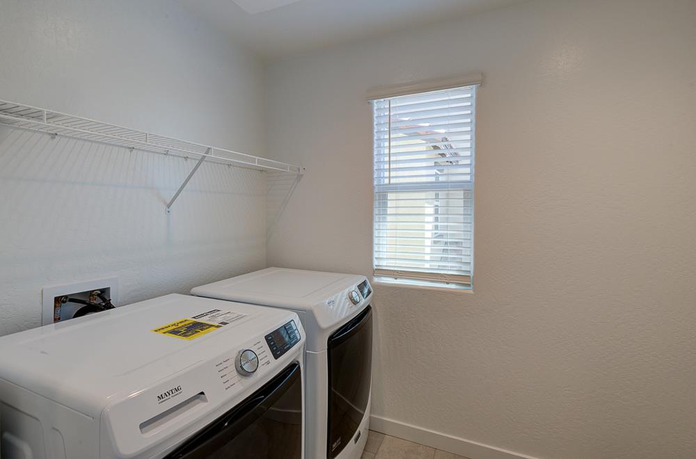 291 Lucas Ave S, Madera, CA 93636