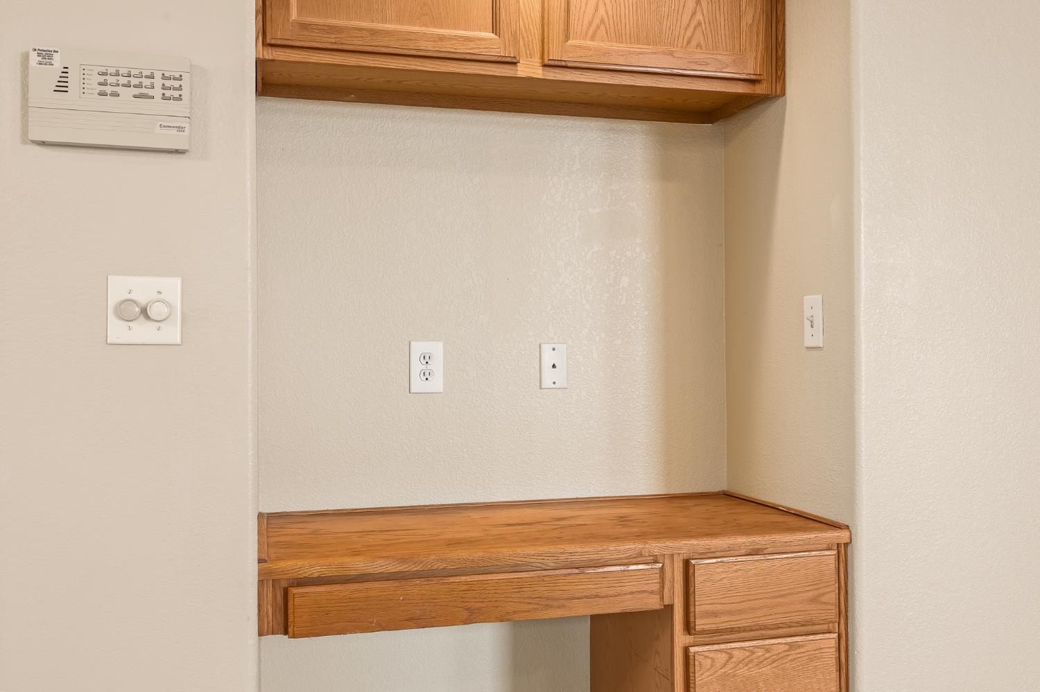 988 Ramona Ave, Clovis, CA 93612