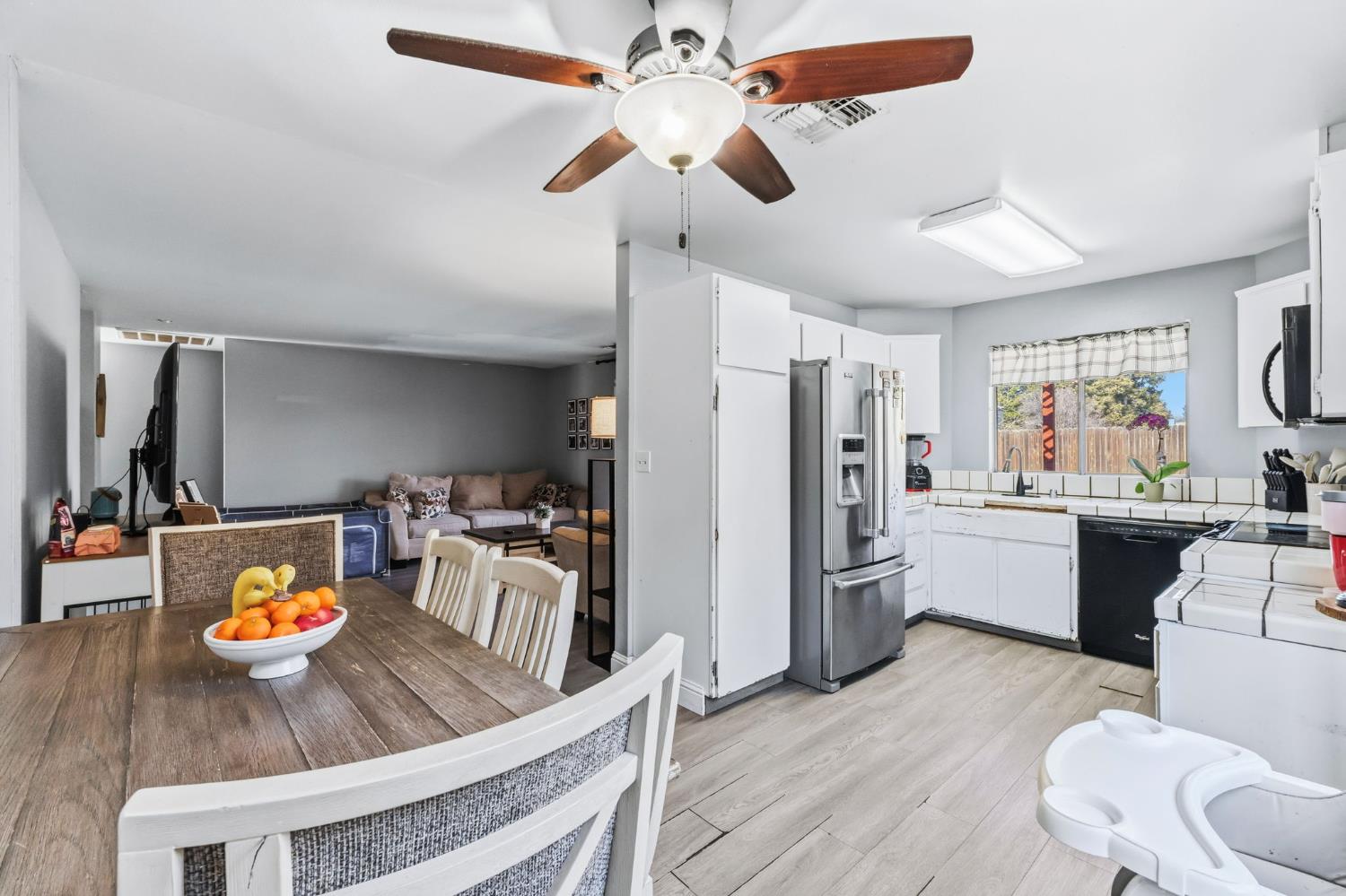 3546 W Dayton Ave, Fresno, CA 93722