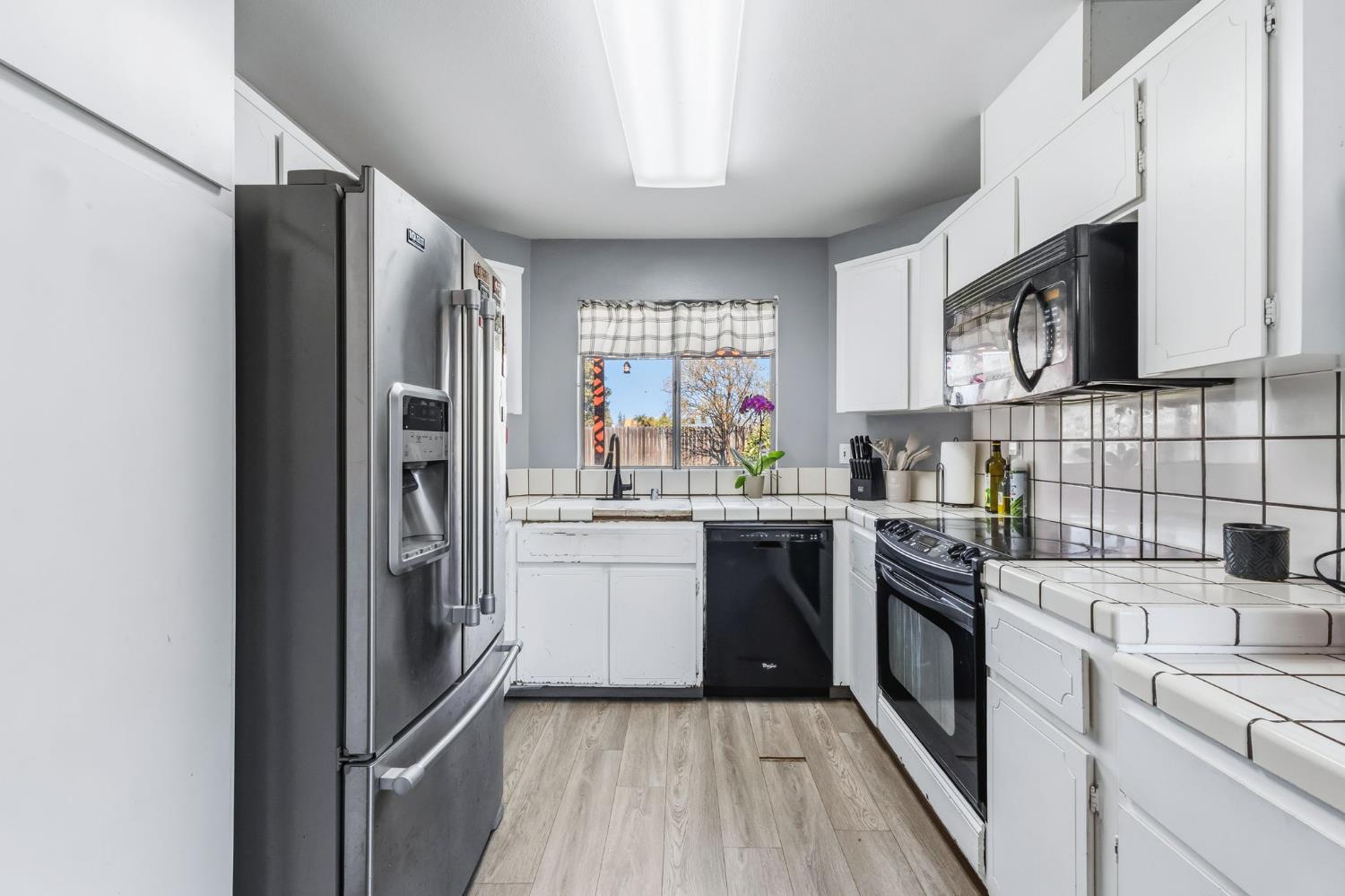 3546 W Dayton Ave, Fresno, CA 93722