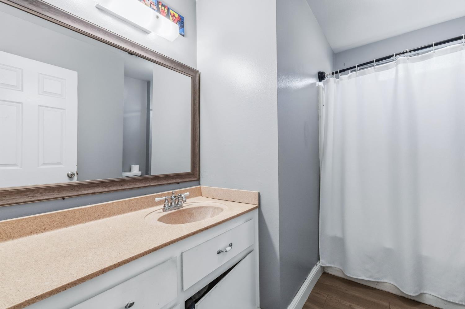 3546 W Dayton Ave, Fresno, CA 93722