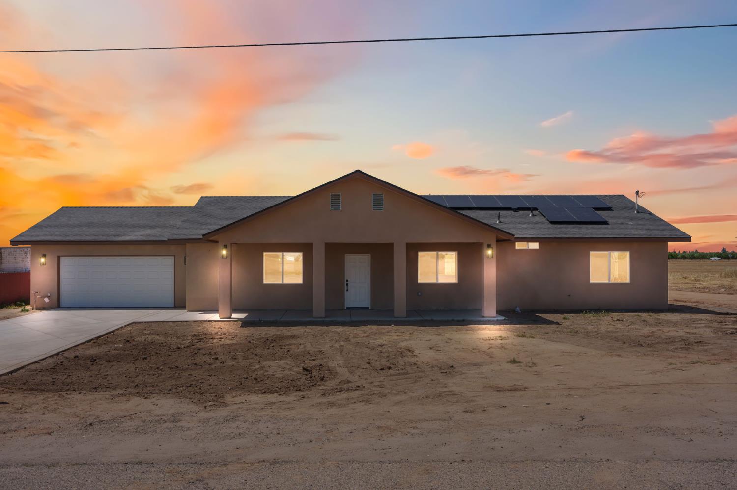 16836 N Lake St, Madera, CA 93638