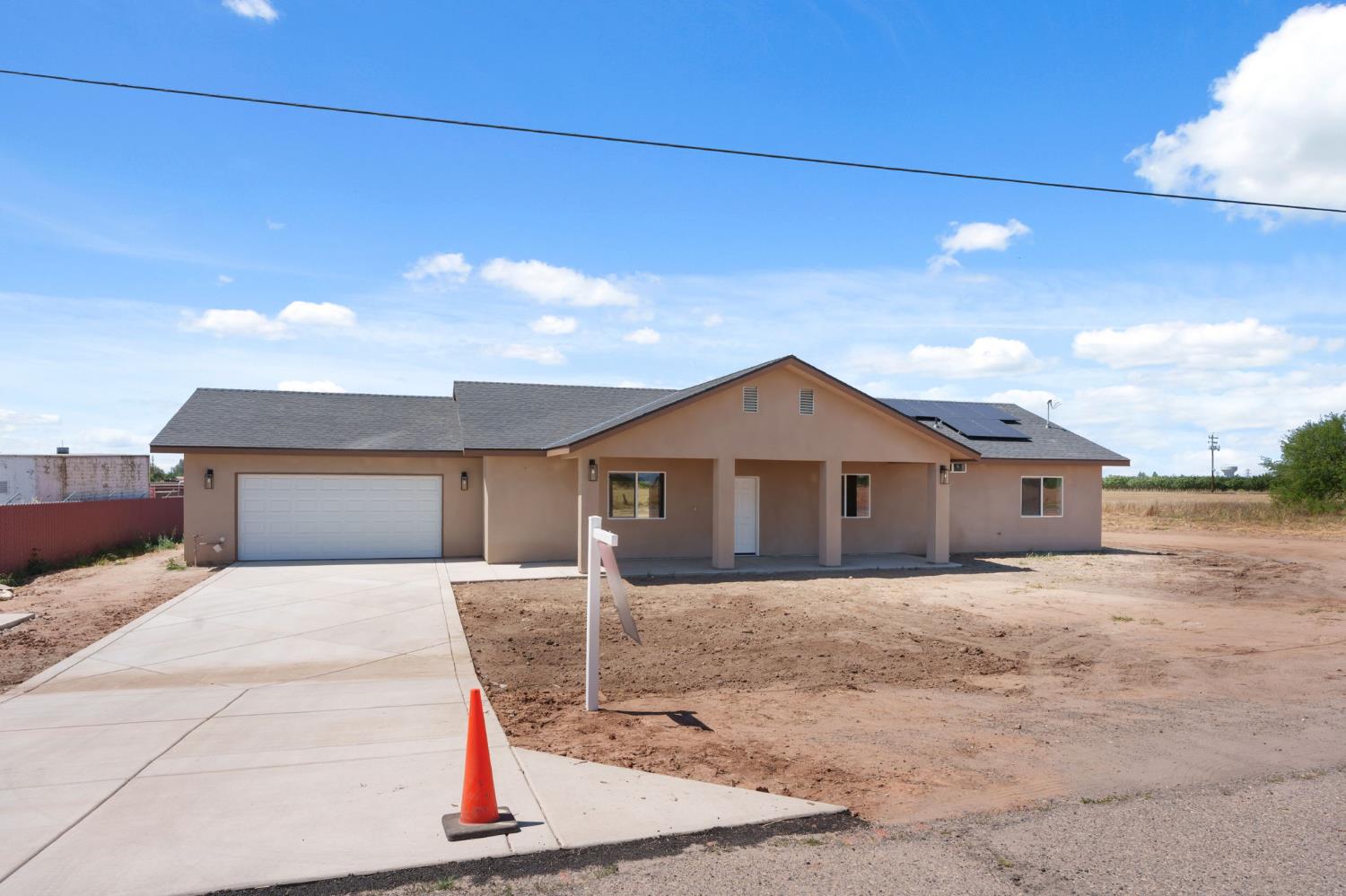 16836 N Lake St, Madera, CA 93638