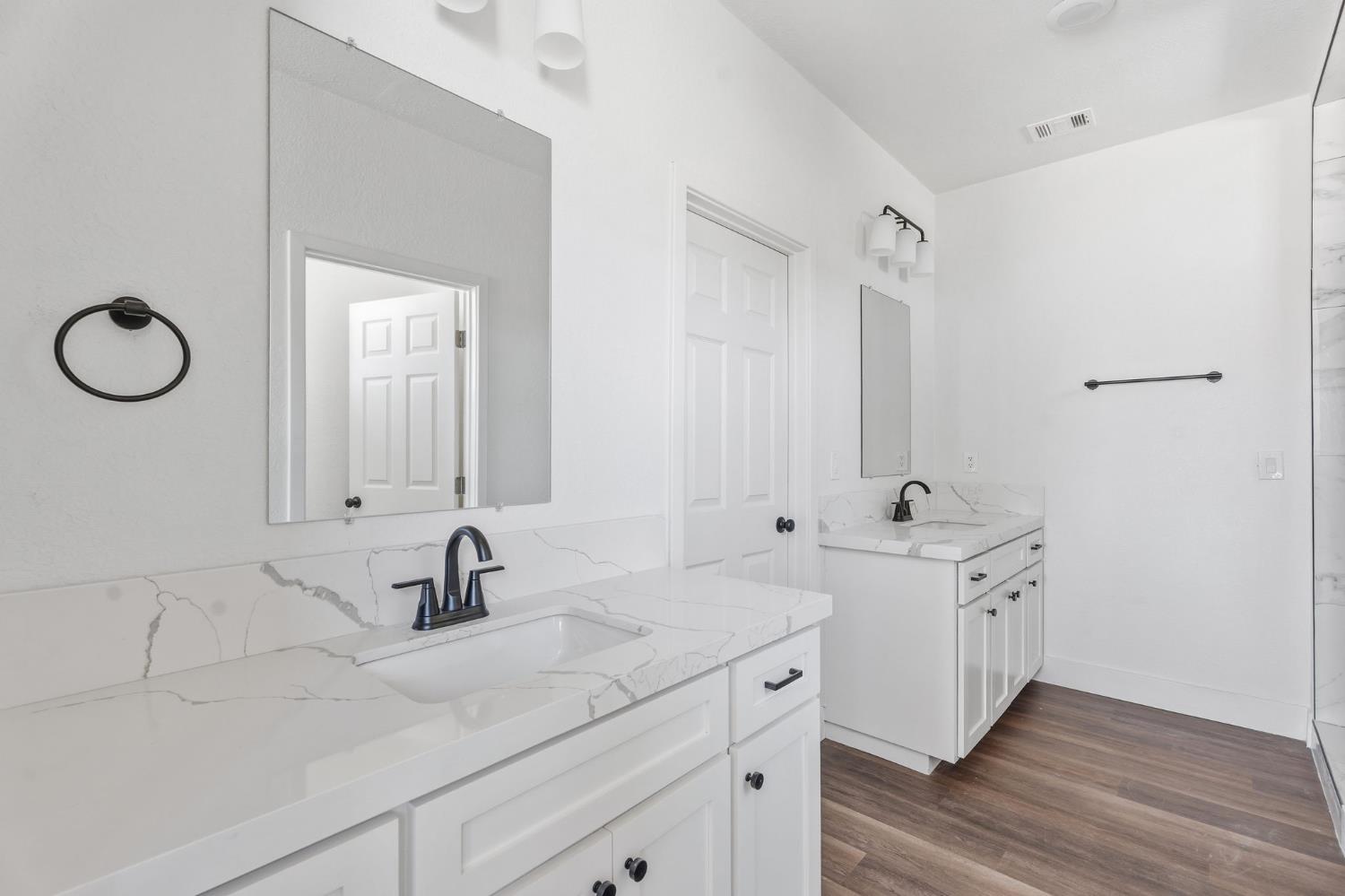 16836 N Lake St, Madera, CA 93638