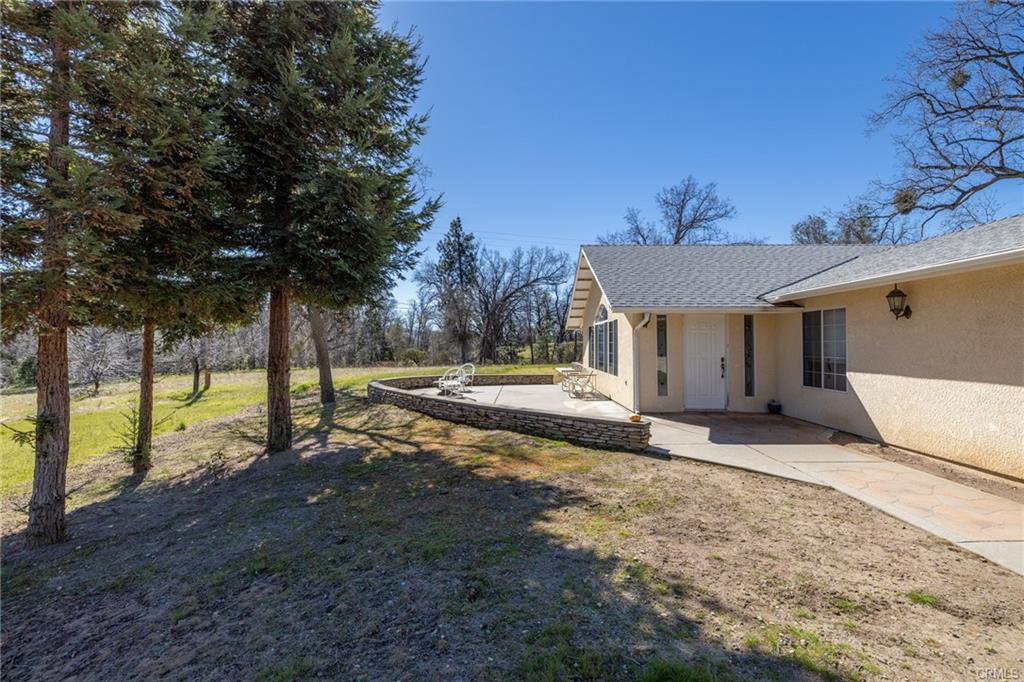 50174 Road 620, Oakhurst, CA 93644