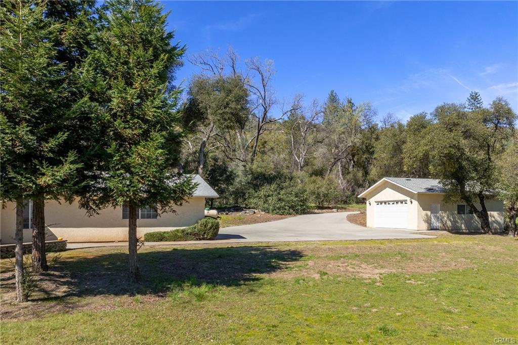 50174 Road 620, Oakhurst, CA 93644