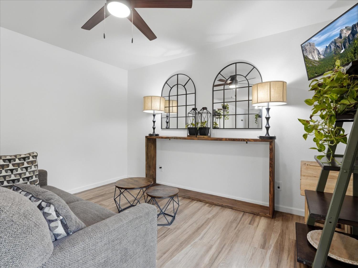 45893 & 45899 Sutton Dr, Oakhurst, CA 93644