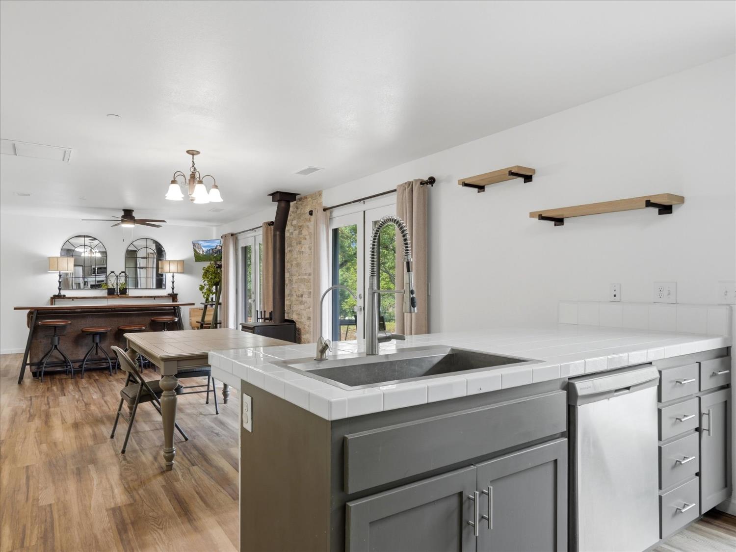 45893 & 45899 Sutton Dr, Oakhurst, CA 93644