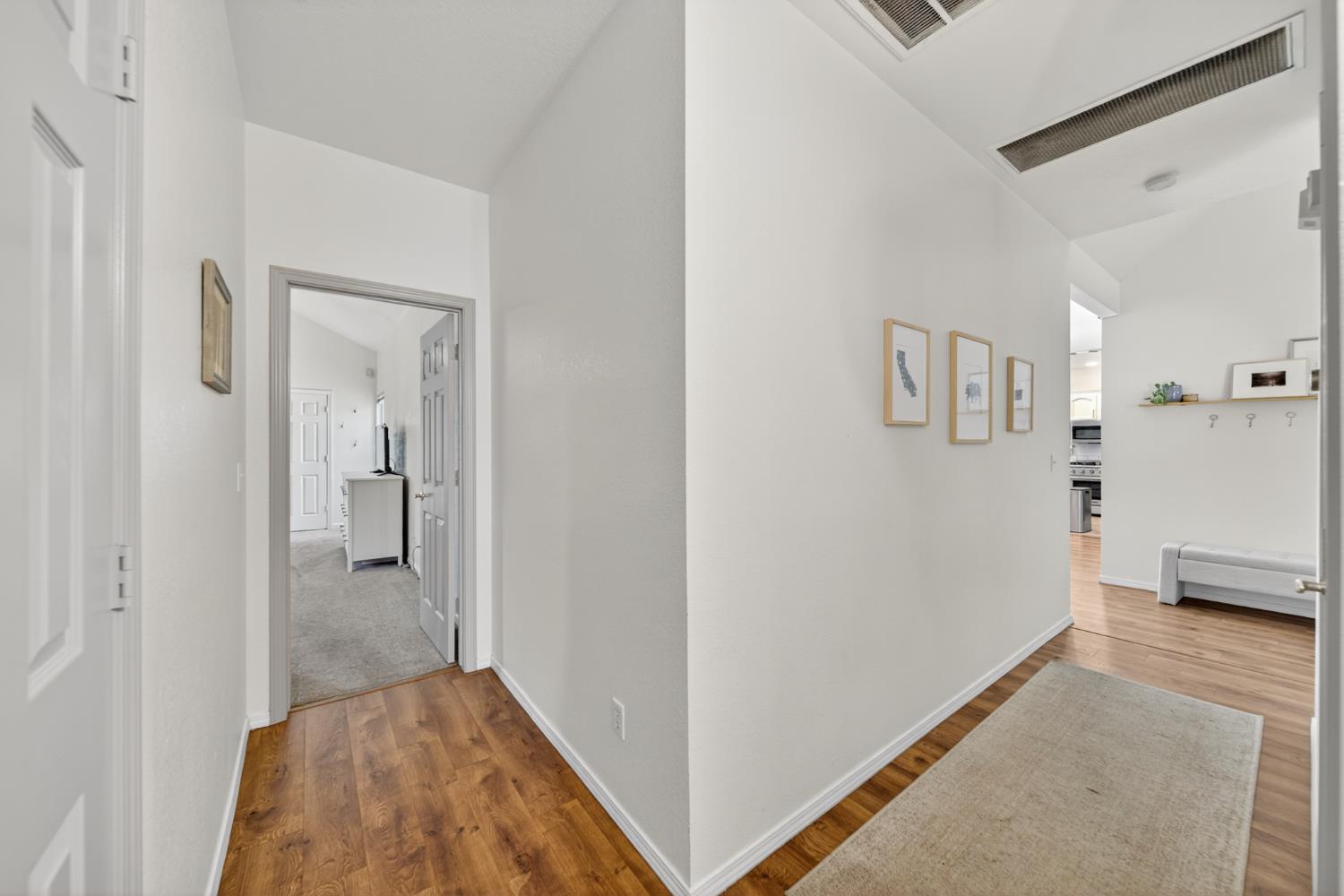 1922 Los Altos Ave, Clovis, CA 93611