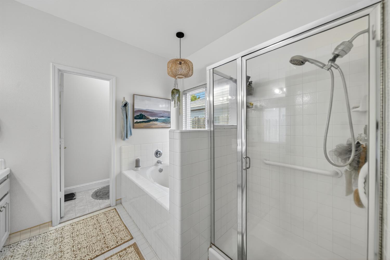 1922 Los Altos Ave, Clovis, CA 93611