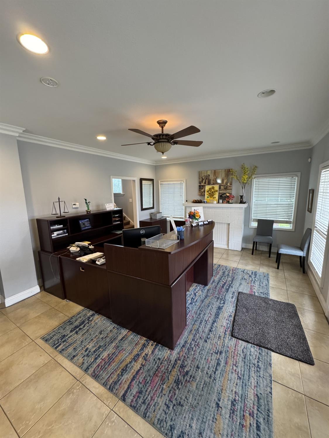 400 W Yosemite Ave, Madera, CA 93637