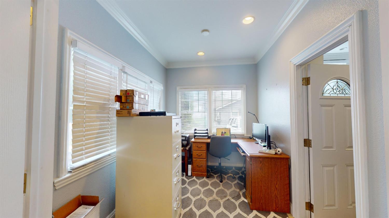 400 W Yosemite Ave, Madera, CA 93637