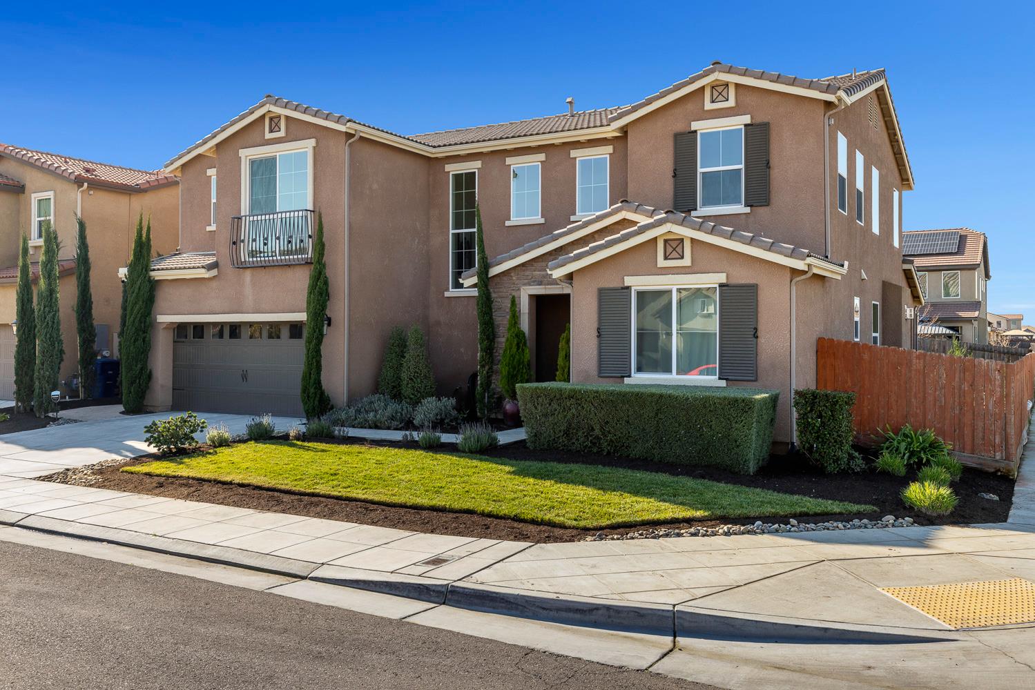1006 La Canada Ave, Clovis, CA 93619
