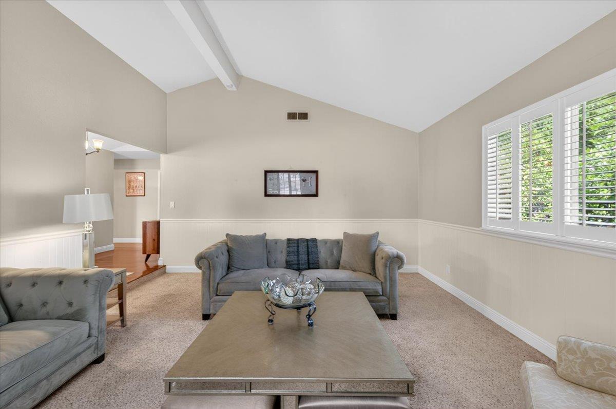 3132 W Alluvial Ave, Fresno, CA 93711