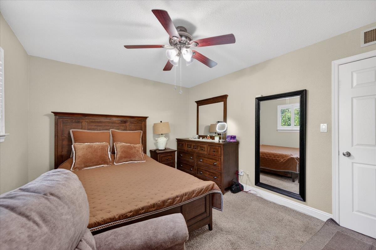 3132 W Alluvial Ave, Fresno, CA 93711