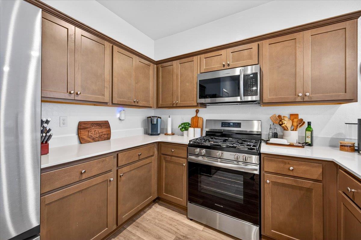 7118 W Willis Ave, Fresno, CA 93723