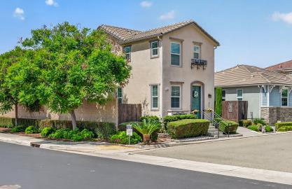 1502 N Reunion Way, Clovis, CA 93619