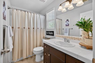 1502 N Reunion Way, Clovis, CA 93619