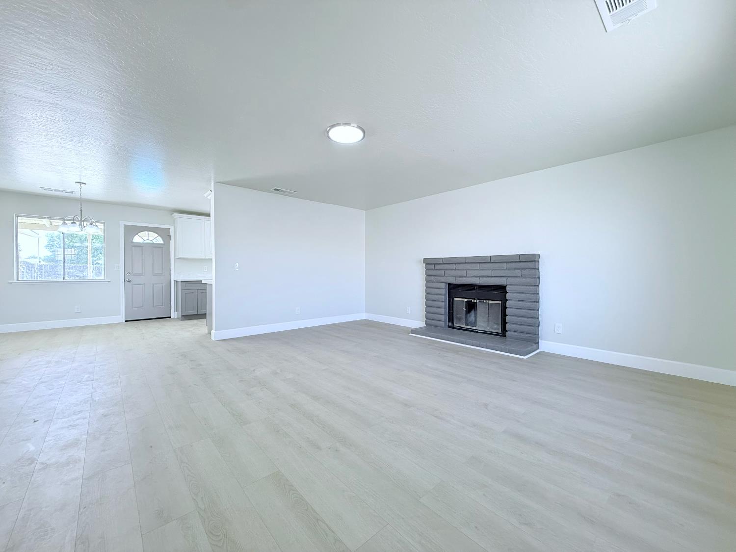 725 S Monterey Ave, Coalinga, CA 93210